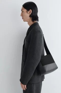 AGENDA SHOULDER BAG - LEATHER