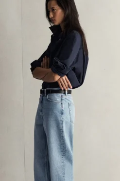 ARCH TAPERED JEANS