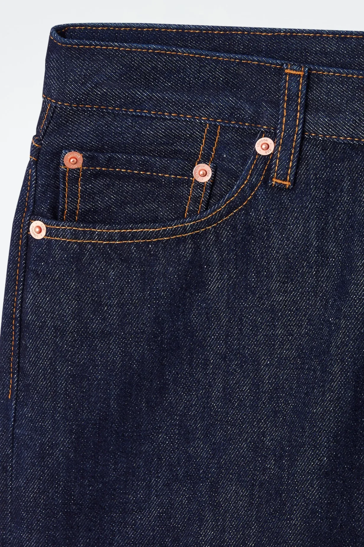 ARCH TAPERED JEANS