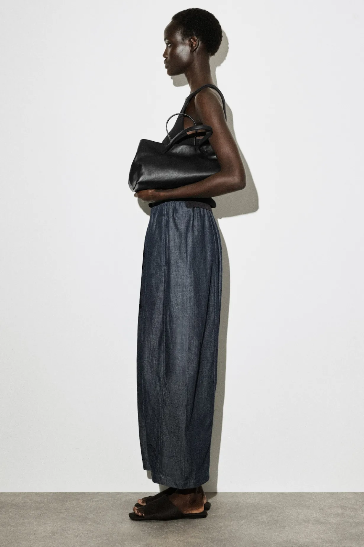 BARREL-LEG DENIM DRAWSTRING PANTS
