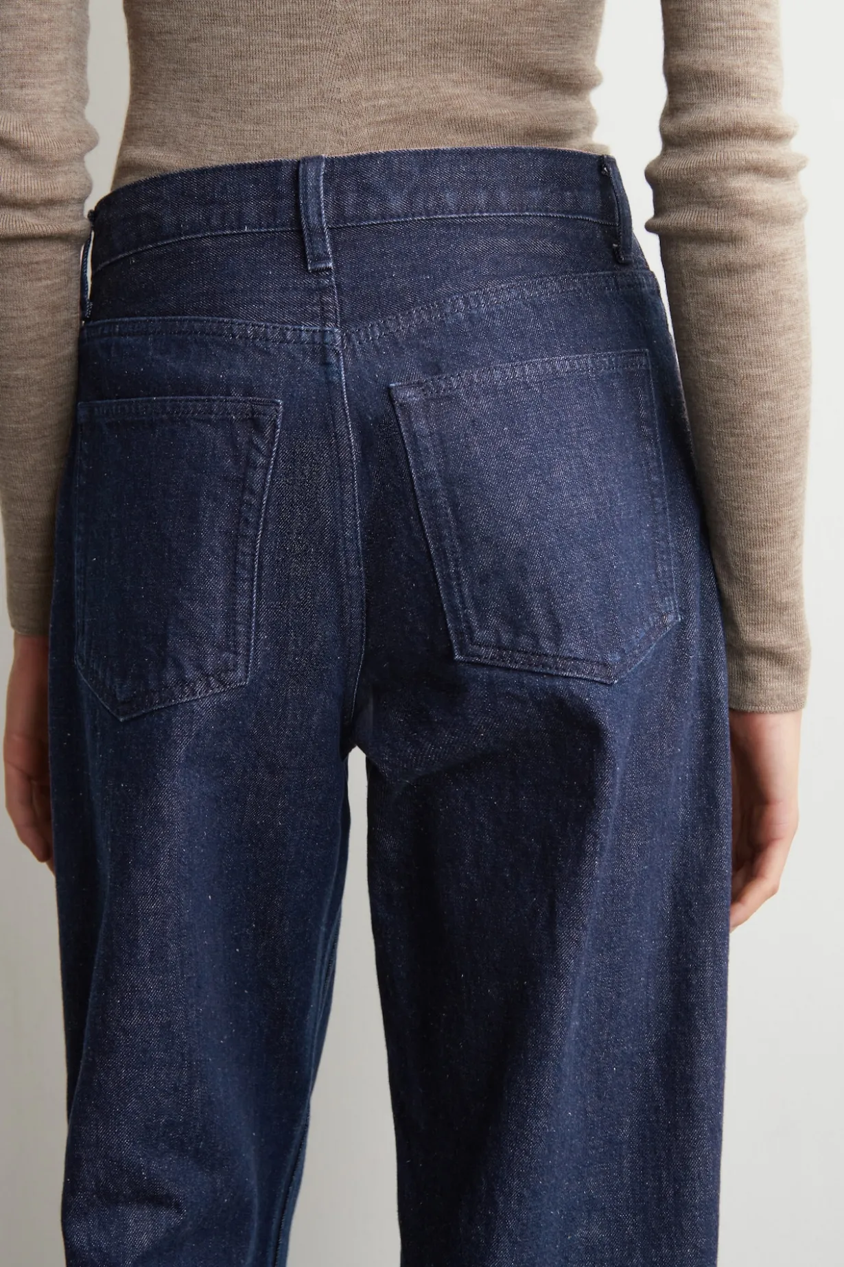 BAY BARREL-LEG JEANS