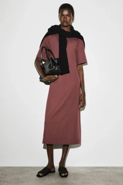 BELT-DETAIL MIDI T-SHIRT DRESS