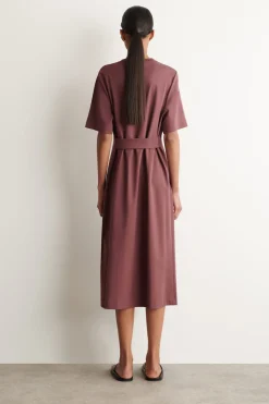 BELT-DETAIL MIDI T-SHIRT DRESS