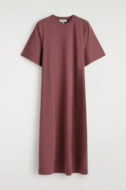 BELT-DETAIL MIDI T-SHIRT DRESS