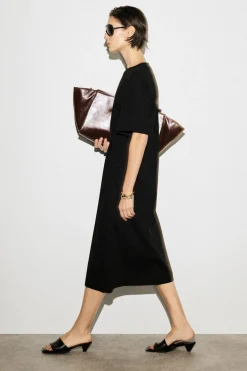 BELT-DETAIL MIDI T-SHIRT DRESS