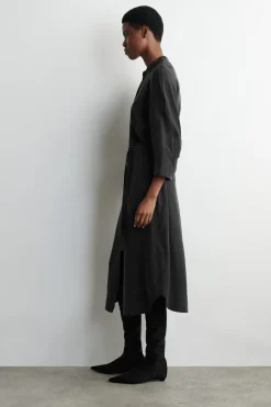 BELTED COLLARLESS MIDI SHIRT DRESS