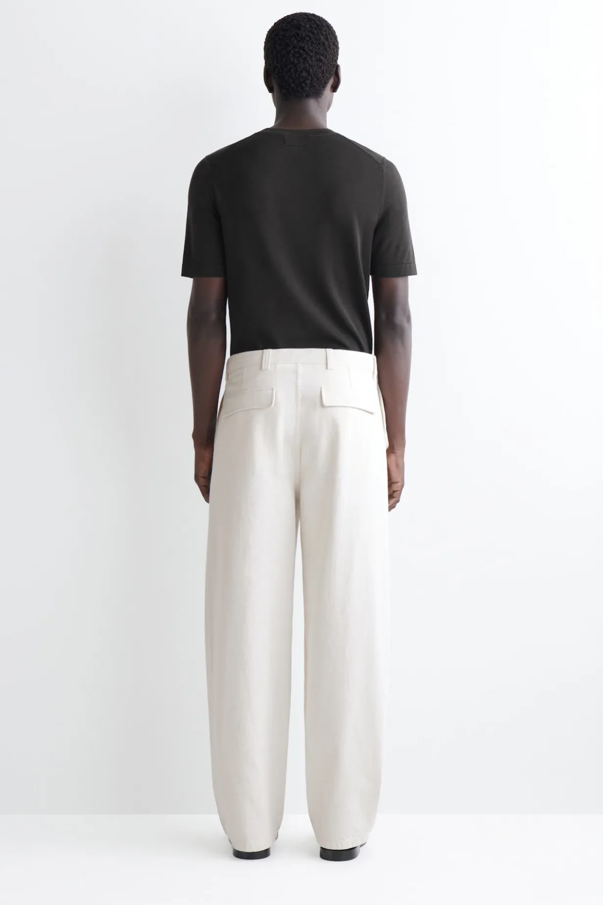 BELTED DENIM RELAXED-FIT BARREL-LEG PANTS