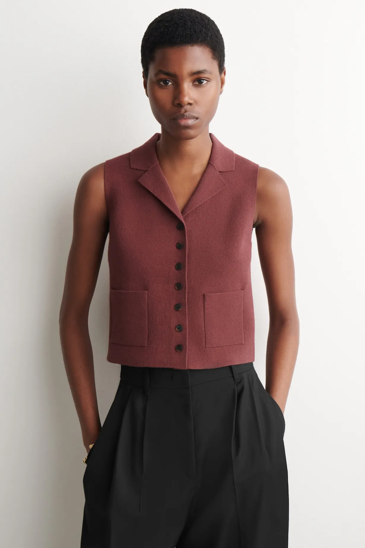 BOUCLÉ-KNIT VEST