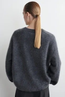 BRUSHED-CASHMERE CREW-NECK SWEATER