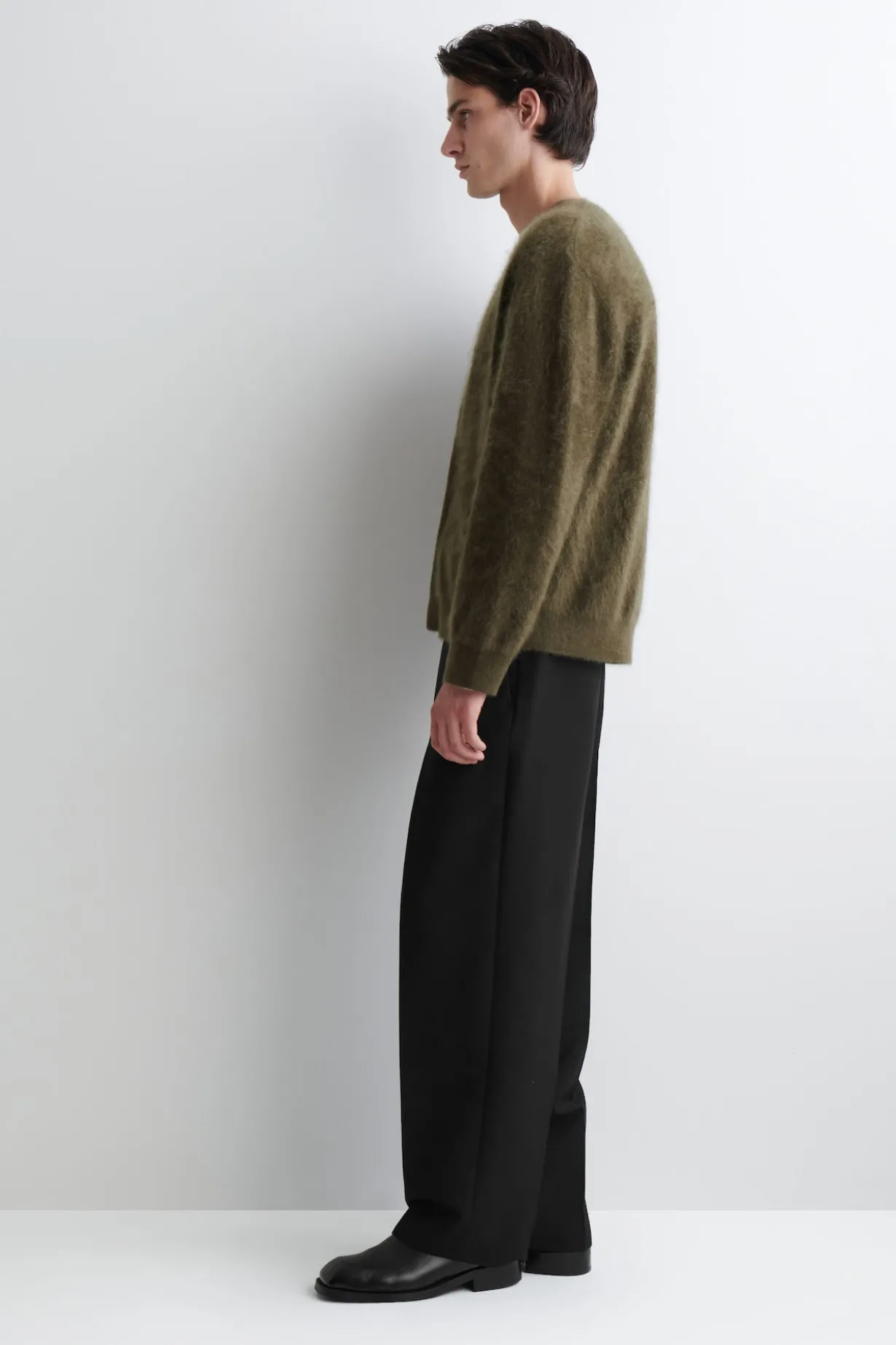 BRUSHED-CASHMERE V-NECK CARDIGAN