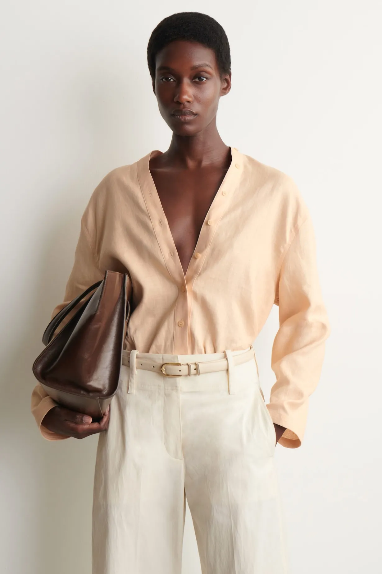 BUTTON-DETAIL LINEN V-NECK SHIRT