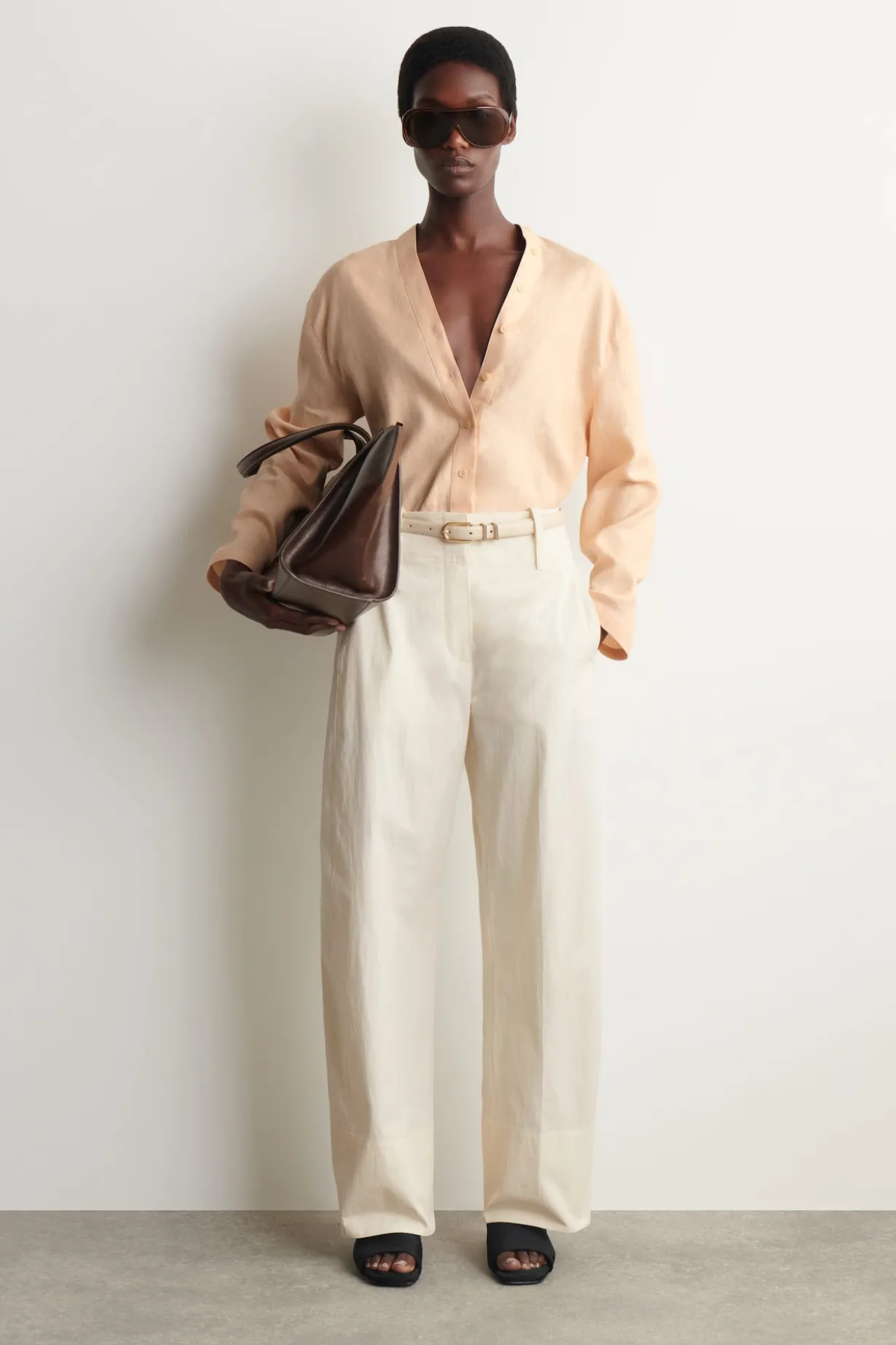 BUTTON-DETAIL LINEN V-NECK SHIRT