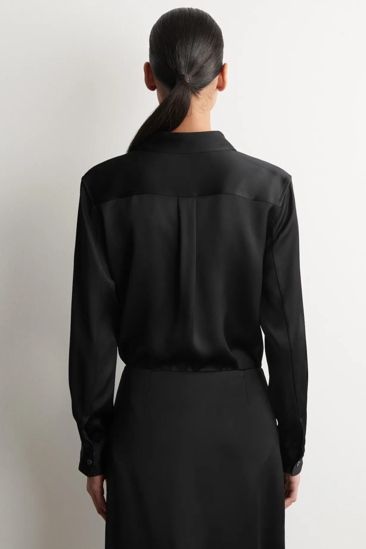 BUTTON-DOWN COLLAR SATIN SHIRT