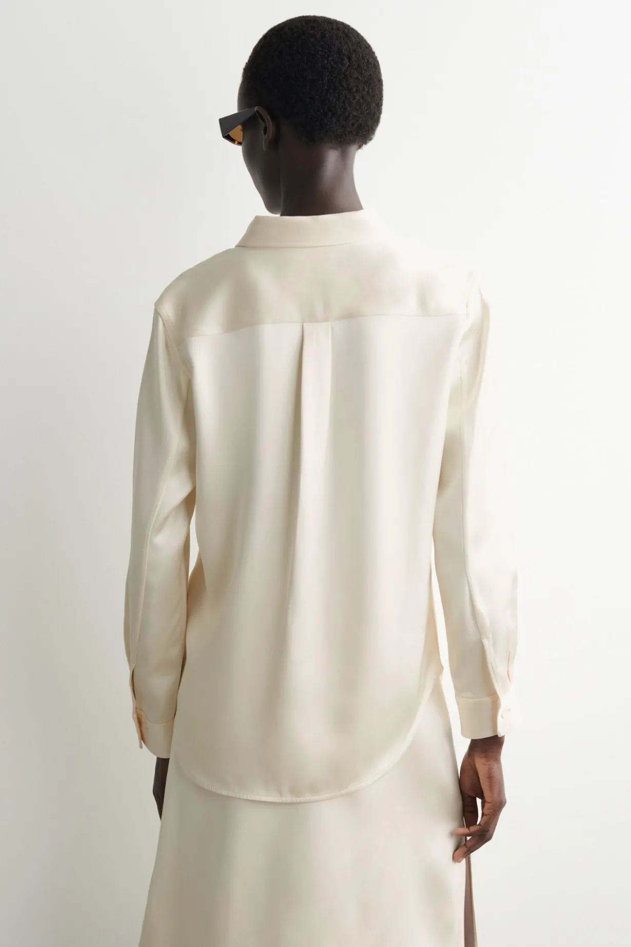 BUTTON-DOWN COLLAR SATIN SHIRT