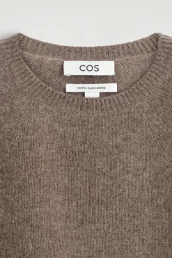 CASHMERE CAPE