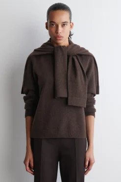 CASHMERE CREW-NECK SWEATER