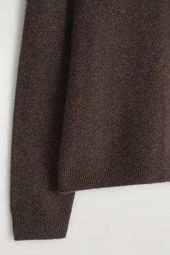 CASHMERE CREW-NECK SWEATER