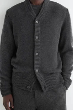 CASHMERE V-NECK CARDIGAN