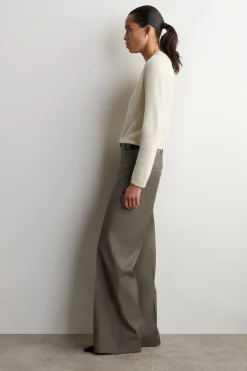 CASHMERE V-NECK CARDIGAN