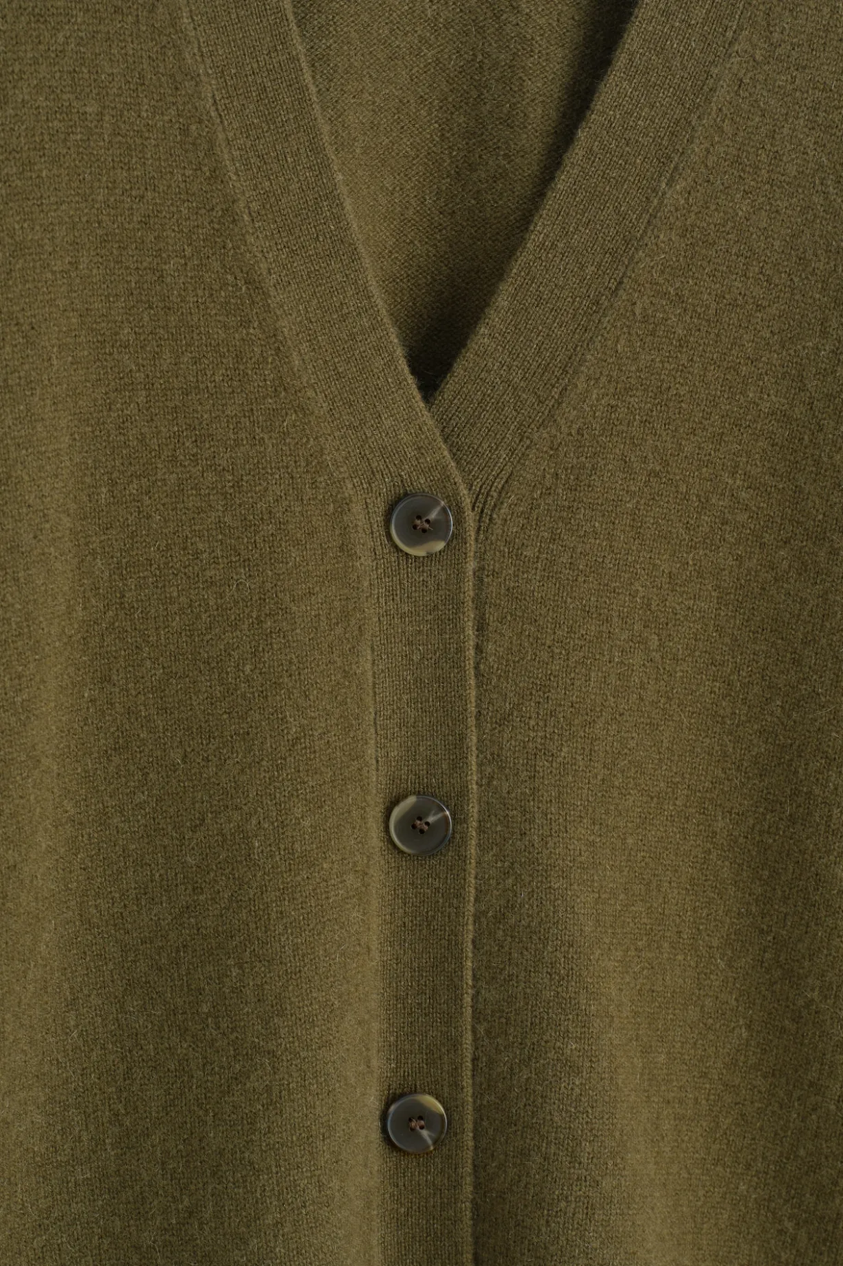 CASHMERE V-NECK CARDIGAN