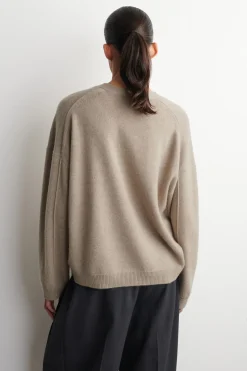 CASHMERE V-NECK CARDIGAN
