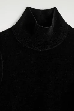 CHENILLE MOCK-NECK VEST