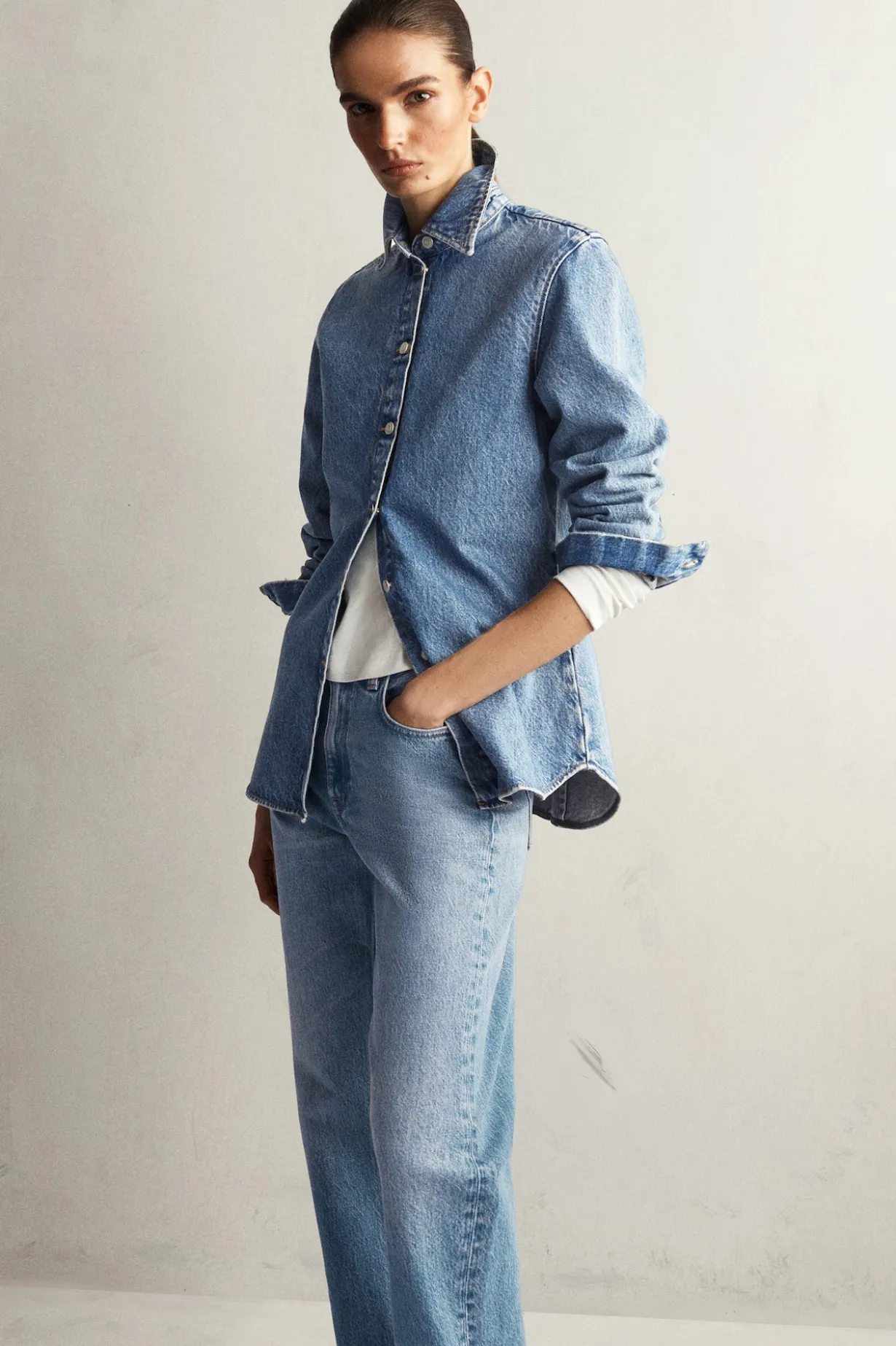 CHORD STRAIGHT-LEG JEANS