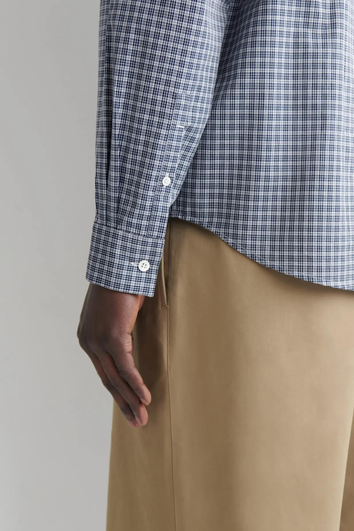 CLASSIC COTTON SHIRT