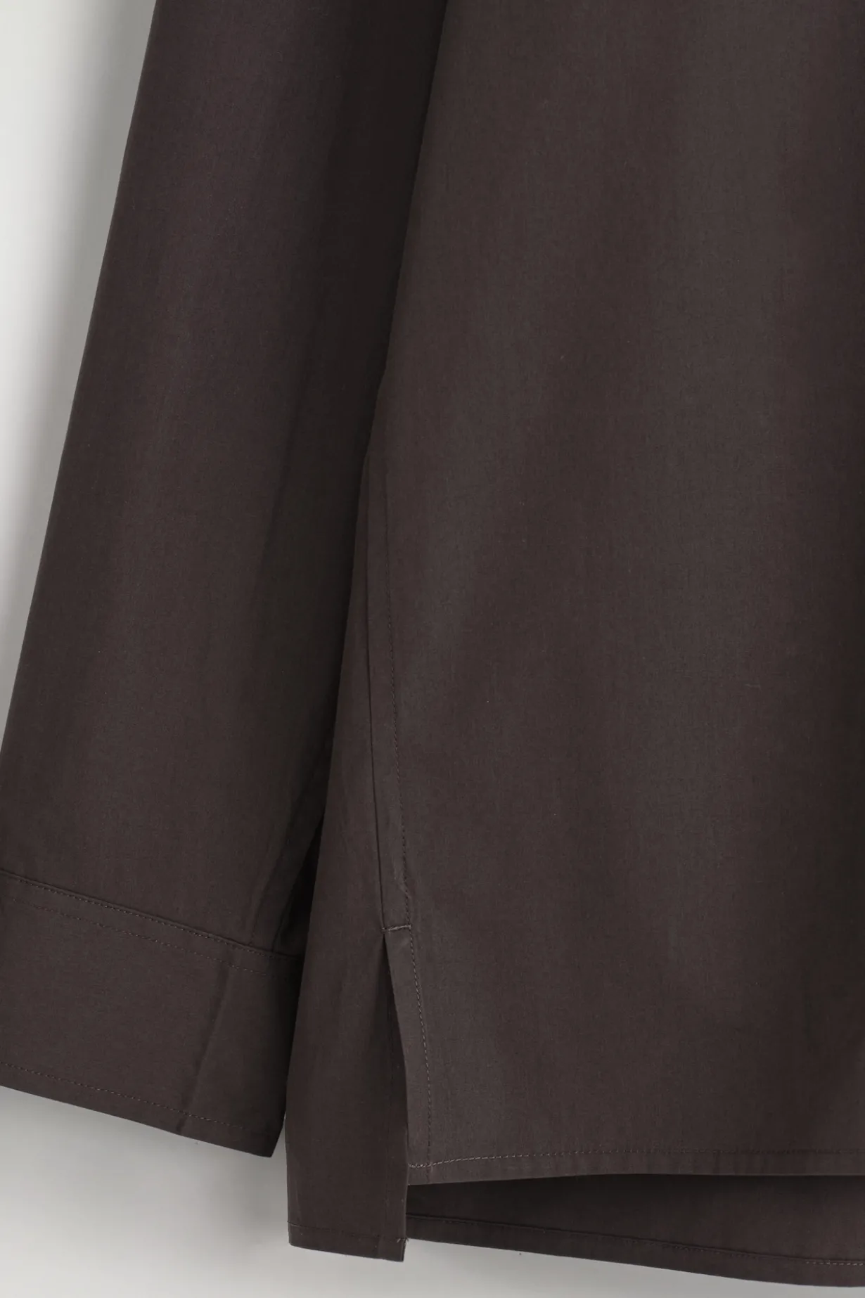 CLASSIC COTTON SHIRT