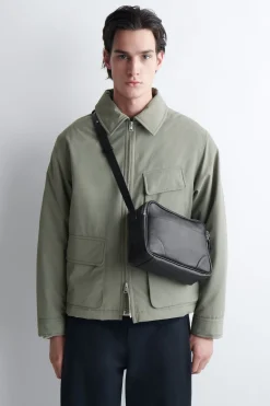 CLASSIC CROSSBODY BAG - LEATHER