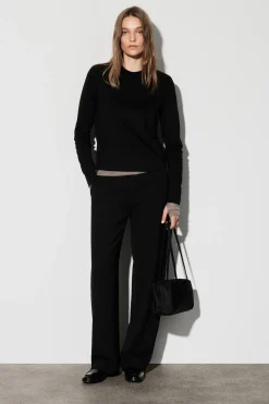 CLEAN CUT LONG-SLEEVED T-SHIRT