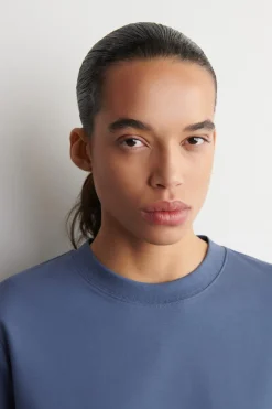 CLEAN CUT LONG-SLEEVED T-SHIRT