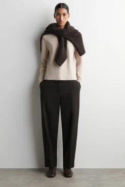 CLEAN CUT LONG-SLEEVED T-SHIRT