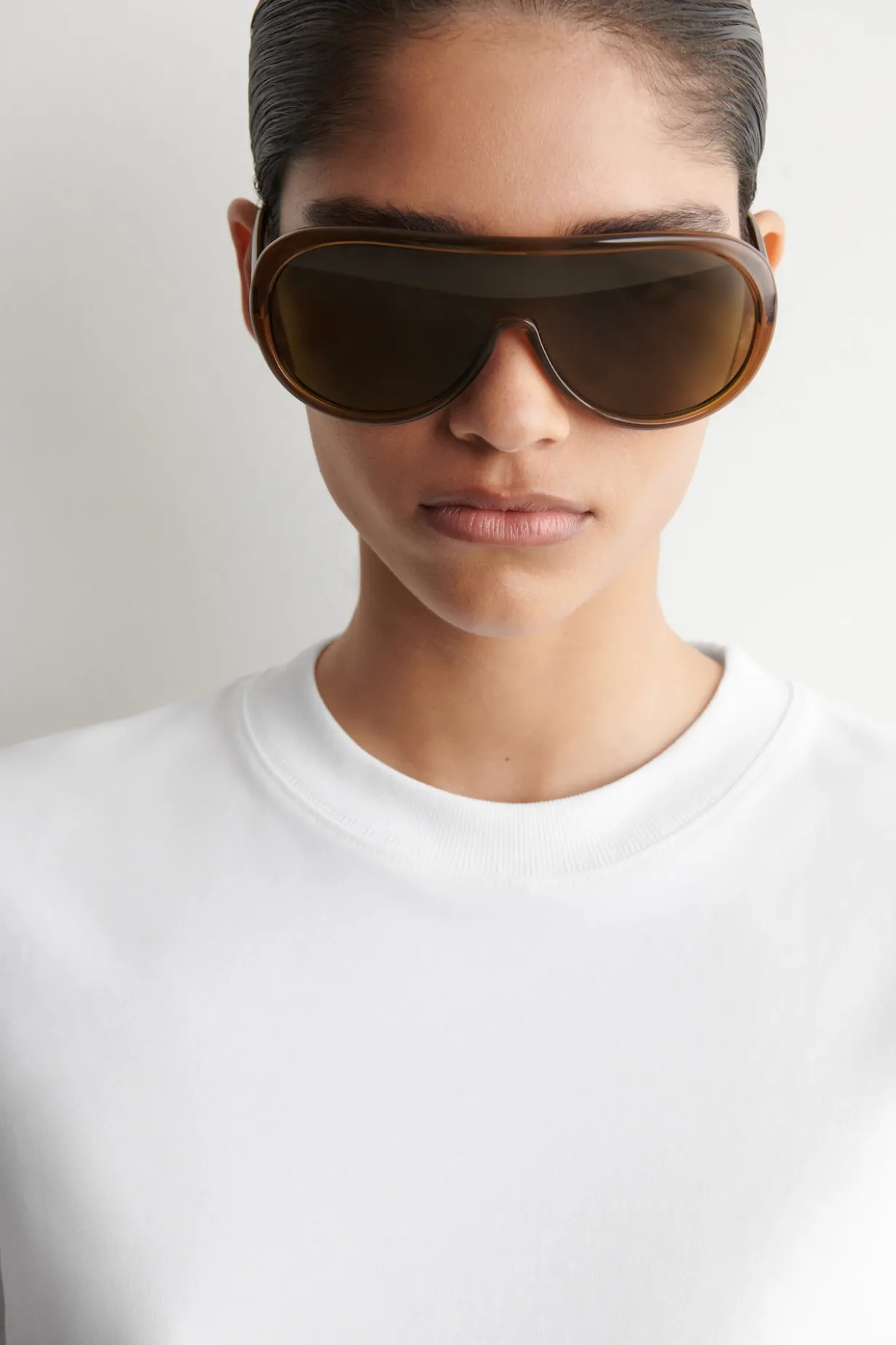 CLEAN CUT T-SHIRT