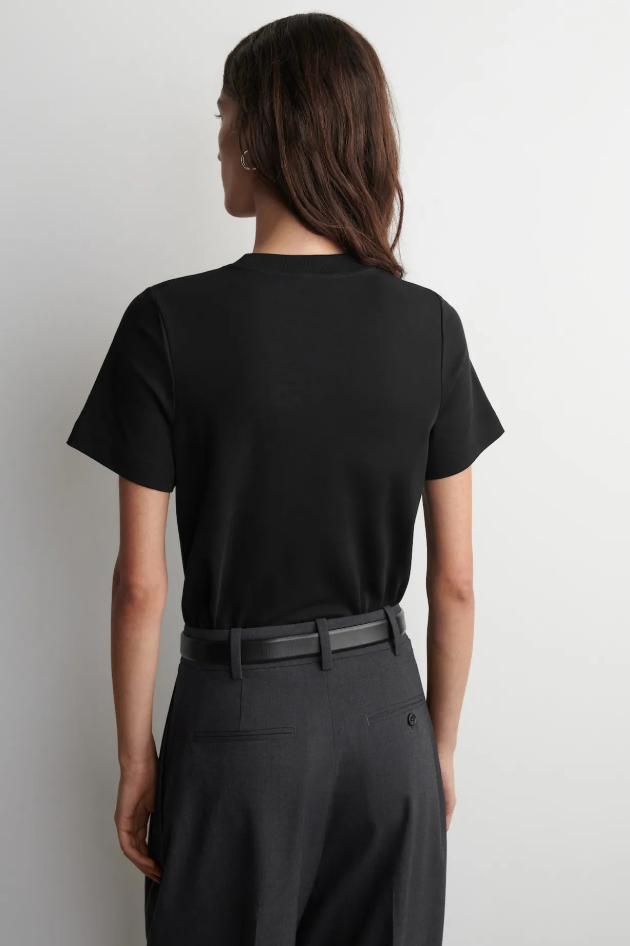 CLEAN CUT T-SHIRT