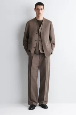 COLLARLESS LINEN-BLEND BLAZER