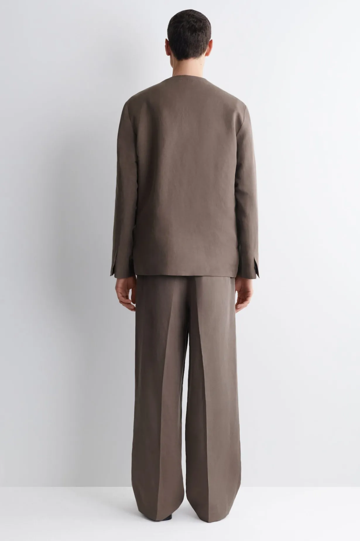 COLLARLESS LINEN-BLEND BLAZER