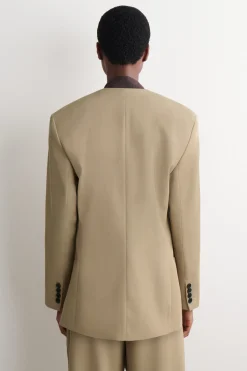 COLLARLESS WOOL-TWILL BLAZER