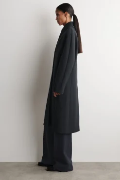 COLLARLESS WOOL-TWILL COAT