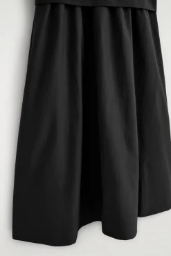 CONTRAST-PANEL BOAT-NECK MIDI DRESS