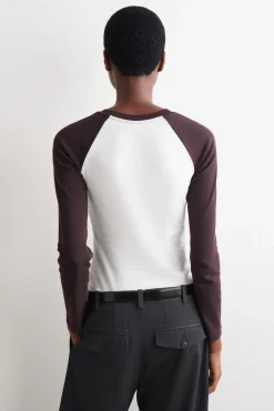 CONTRAST-SLEEVE T-SHIRT