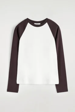CONTRAST-SLEEVE T-SHIRT