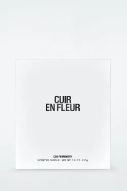 COS PERFUMERY SCENTED CANDLE, 7.8 OZ​