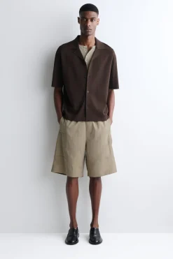 COTTON ELASTICATED KNEE-LENGTH SHORTS