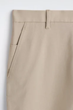 COTTON SLIM-FIT STRAIGHT-LEG CHINOS