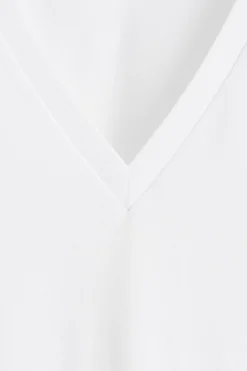 COTTON V-NECK T-SHIRT