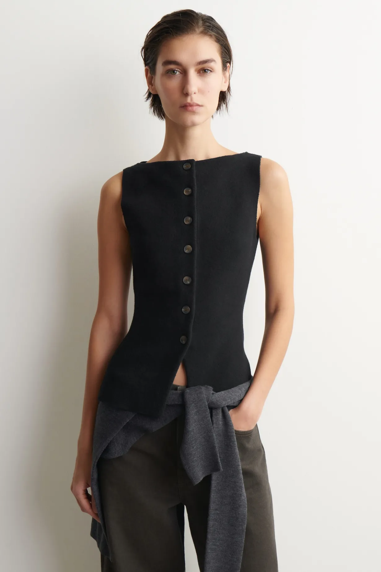 COTTON-BLEND CREPE VEST