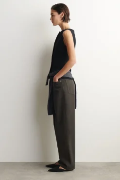 COTTON-BLEND CREPE VEST