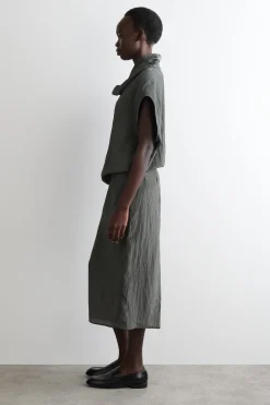 CRINKLED-SATIN PENCIL SKIRT