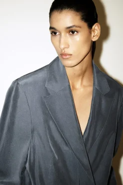 CRINKLED-SILK BLAZER